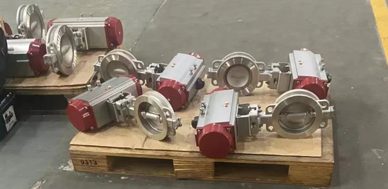 Vanne papillon à oreilles 12 pouces ANSI 150lb configurée avec précision avec siège NBR - Commande à distance de la vanne