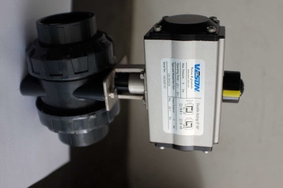 Union vraie pneumatique actionnée directe du robinet à tournant sphérique de PVC de double air UPVC
